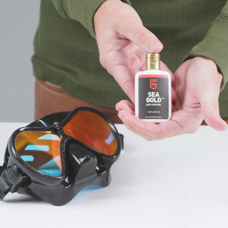 GEAR AID Sea Gold Anti-Fog Gel Coating for Scuba Dive Masks, 1.25 fl oz, 2-pk - Image 2